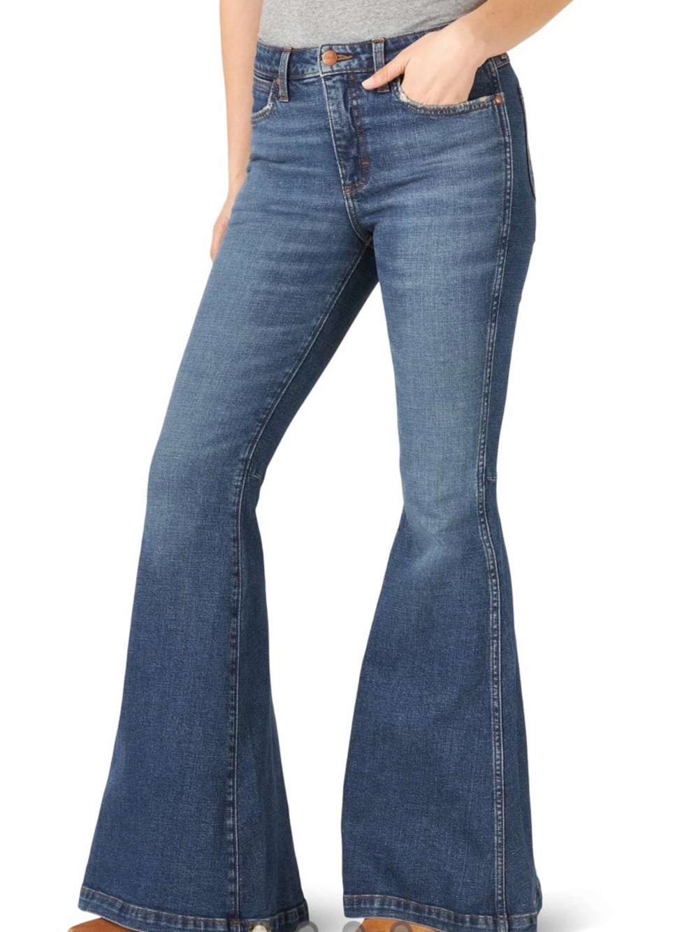Wrangler Retro Trumpet Flared Jeans 26 x 34, NWT